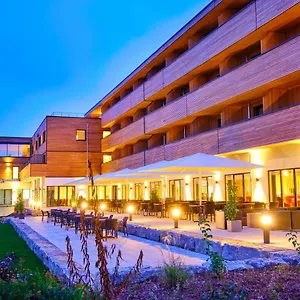 4* Hotel Sonnenhotel Weingut Römmert